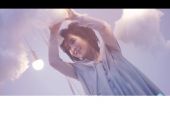 《我在夜里偷看过一颗星星》(齐秦演唱)的文本歌词及LRC歌词