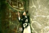 《离开海的鱼》(李若思演唱)的文本歌词及LRC歌词