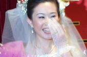 《老婆老婆你最美》(胡尧峰演唱)的文本歌词及LRC歌词