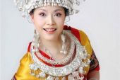 《最美侯艳琴》(最炫民族风组合演唱)的文本歌词及LRC歌词