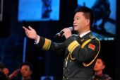 《再唱老班长》(小曾演唱)的文本歌词及LRC歌词