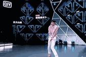 《情叹》(冷漠,司徒兰芳演唱)的文本歌词及LRC歌词