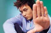 《不做花心男》(王韵齐演唱)的文本歌词及LRC歌词