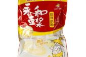 《空气中有粉粉的甜》(可泽演唱)的文本歌词及LRC歌词