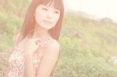《Sunshine Girl Summer》(苏莫唏演唱)的文本歌词及LRC歌词