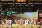 《侗听》(V演唱)的文本歌词及LRC歌词