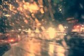《几个风雨天》(甄妮演唱)的文本歌词及LRC歌词