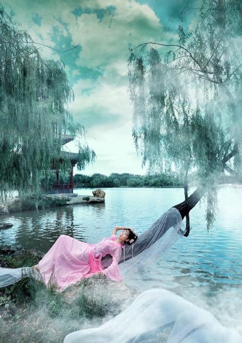 《烟雨楼畔女儿愁》LRC歌词 《烟雨楼畔女儿愁》(三月)歌词555uuu下载