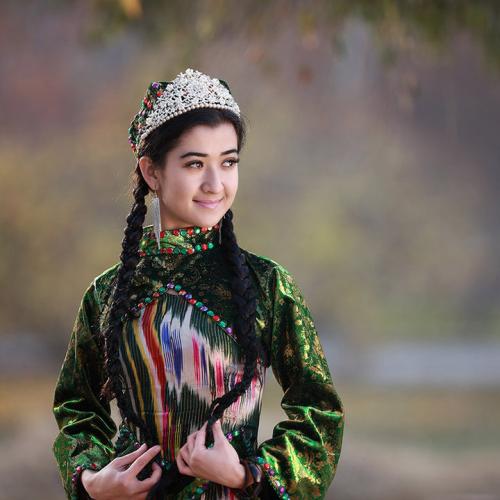 《古丽》LRC歌词 《古丽》(阿曼达少女组)歌词555uuu下载