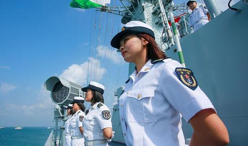《航母上的女兵》LRC歌词 《航母上的女兵》(凡间精灵)歌词555uuu下载