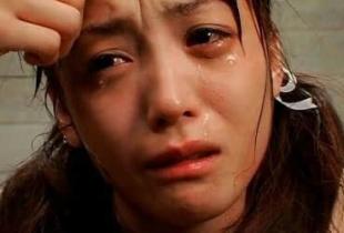《女人一流泪男人就心碎》LRC歌词 《女人一流泪男人就心碎》(蓝波)歌词555uuu下载