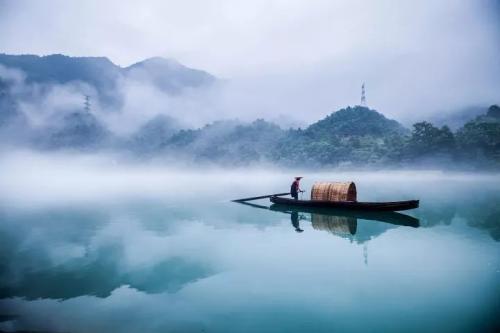 《临安初雨》(周深)歌词555uuu下载