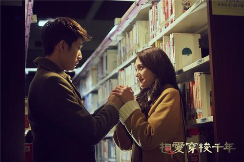 《甜蜜穿梭》LRC歌词 《甜蜜穿梭》(马剑芬)歌词555uuu下载