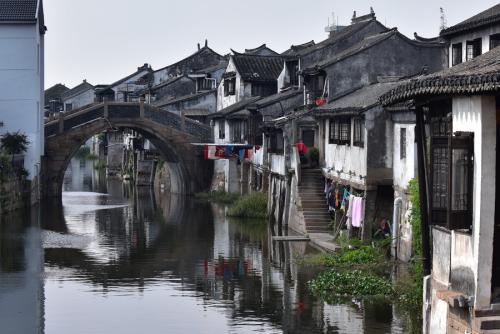 《江南水乡》LRC歌词 《江南水乡》(望海高歌)歌词555uuu下载