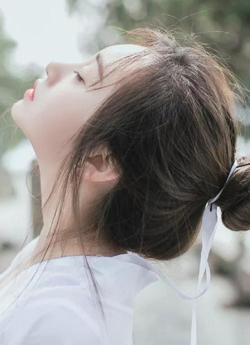 《想你的人没有睡》LRC歌词 《想你的人没有睡》(萧敬腾)歌词555uuu下载
