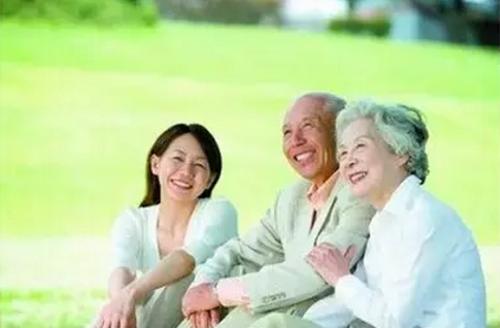《致家人》LRC歌词 《致家人》(龙智祥)歌词555uuu下载