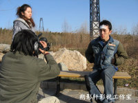 《陪你散步》LRC歌词 《陪你散步》(冷漠)歌词555uuu下载