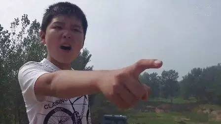 《哥是农村的》LRC歌词 《哥是农村的》(威龙)歌词555uuu下载