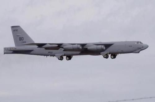 《B52》LRC歌词 《B52》(Double,D,Big,Daddy)歌词555uuu下载