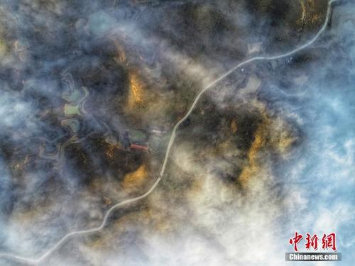 《摩天轮》LRC歌词 《摩天轮》(田馥甄)歌词555uuu下载