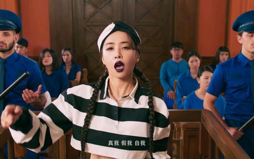 《怪美的》LRC歌词 《怪美的》(蔡依林)歌词555uuu下载