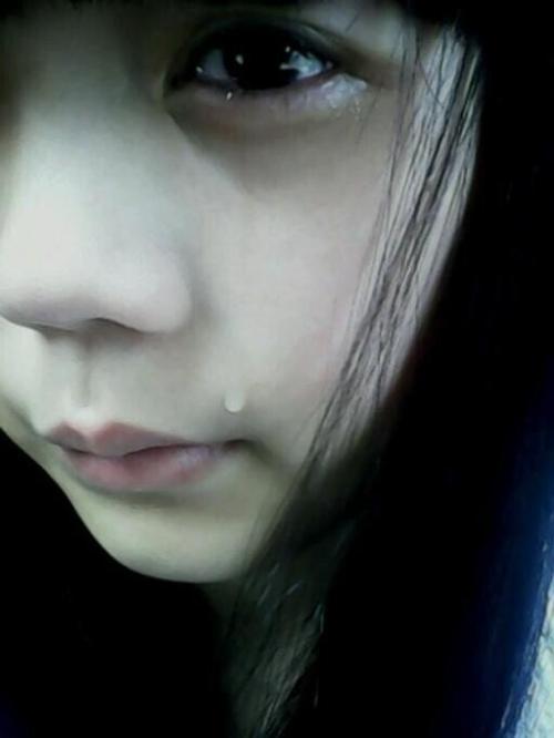 《女人的泪 男人的罪》LRC歌词 《女人的泪 男人的罪》(梅朵)歌词555uuu下载