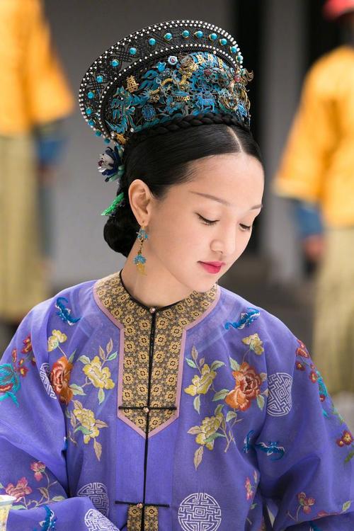 《如懿传》LRC歌词 《如懿传》(夏洛菲)歌词555uuu下载