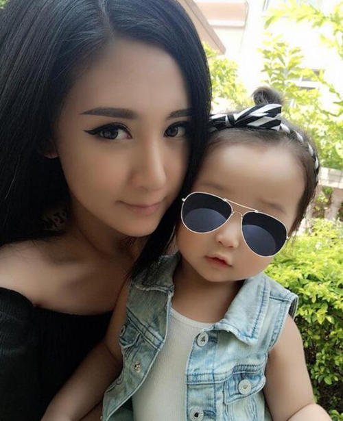 《我有一个好老婆》LRC歌词 《我有一个好老婆》(小青岛)歌词555uuu下载