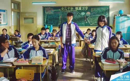 《匆匆那年》LRC歌词 《匆匆那年》(苏扬)歌词555uuu下载
