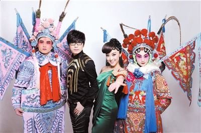 《中国范儿(MV)》LRC歌词 《中国范儿(MV)》(玖月奇迹)歌词555uuu下载