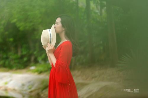 《亲爱的你可知道》LRC歌词 《亲爱的你可知道》(弓秀丽&范星光)歌词555uuu下载