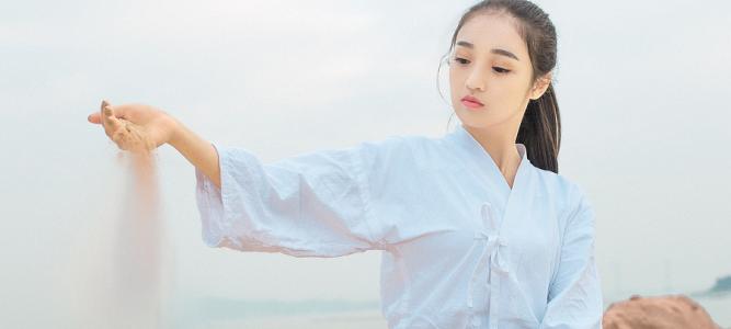《指间沙》LRC歌词 《指间沙》(凤凰传奇)歌词555uuu下载