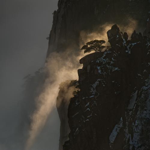 《半壁江山》(张冬玲)歌词555uuu下载