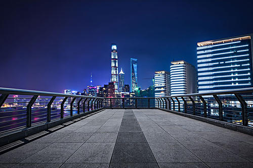 《空楼》LRC歌词 《空楼》(小久)歌词555uuu下载