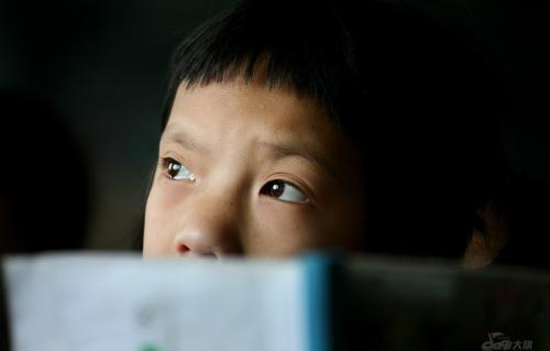 《不再渴望你回来》LRC歌词 《不再渴望你回来》(王玉娟)歌词555uuu下载