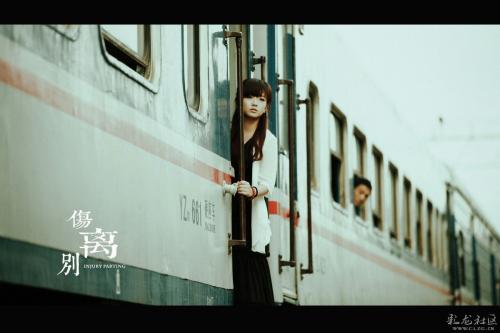 《伤离别》LRC歌词 《伤离别》(魏新雨)歌词555uuu下载