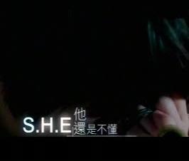 《他还是不懂》LRC歌词 《他还是不懂》(阿悄)歌词555uuu下载