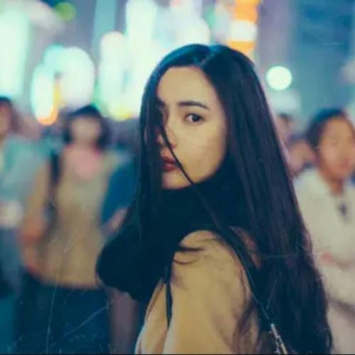 《和不爱你的人说再见》LRC歌词 《和不爱你的人说再见》(鸣儿)歌词555uuu下载