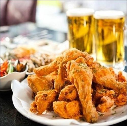 《啤酒炸鸡》LRC歌词 《啤酒炸鸡》(魏然&可可)歌词555uuu下载