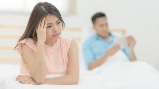 《相亲不相爱(新版)》LRC歌词 《相亲不相爱(新版)》(李泽坚)歌词555uuu下载