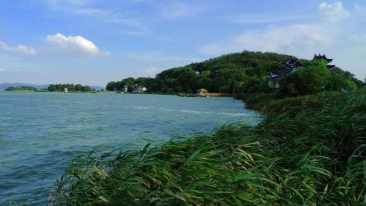《太湖美》LRC歌词 《太湖美》(黑鸭子)歌词555uuu下载