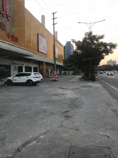 《这条路》LRC歌词 《这条路》(冷漠)歌词555uuu下载