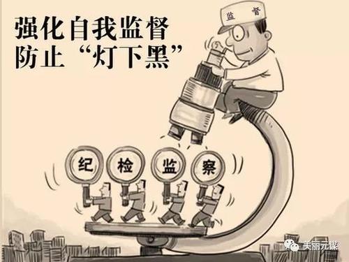 《灯下黑》LRC歌词 《灯下黑》(卢凯彤)歌词555uuu下载