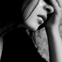 《流泪的女人》LRC歌词 《流泪的女人》(王冠)歌词555uuu下载