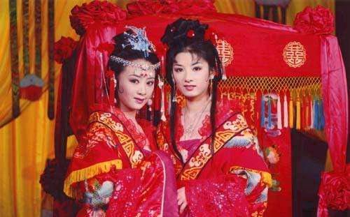 《上对花轿嫁对郎》LRC歌词 《上对花轿嫁对郎》(刘羽)歌词555uuu下载