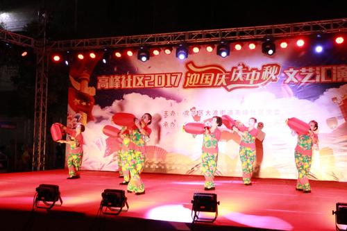 《花鼓风》LRC歌词 《花鼓风》(乌兰托娅)歌词555uuu下载