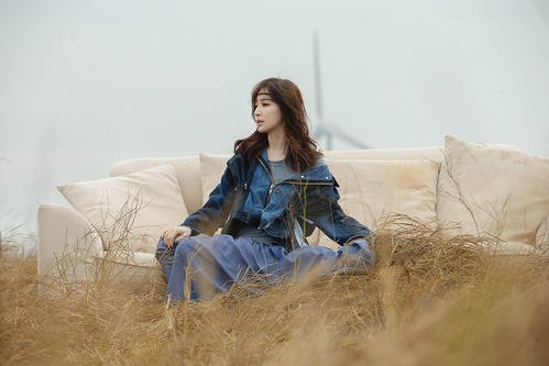 《到处不存在的我》LRC歌词 《到处不存在的我》(王心凌)歌词555uuu下载