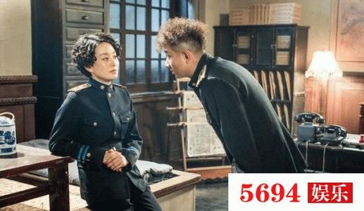 《相爱边缘》LRC歌词 《相爱边缘》(弑爱)歌词555uuu下载