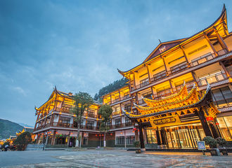 《仰阿莎》LRC歌词 《仰阿莎》(杨佳茜)歌词555uuu下载