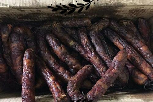《老腊肉》LRC歌词 《老腊肉》(关喆)歌词555uuu下载